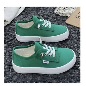 KIDS/BOYS/GIRLS NO TIE GREEN SHOES TENNIS SIZE 12.5